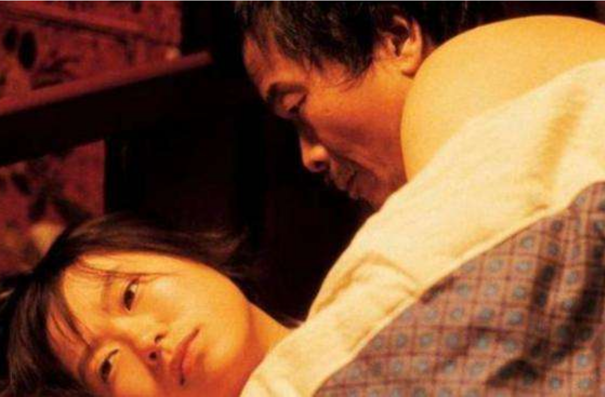 1995年，四川女大学生被120元卖给55岁老汉，2人跟牲口住了17年