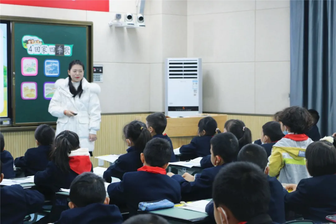 双流实小外国语学校丨实外教师展风采 教研结合共提升