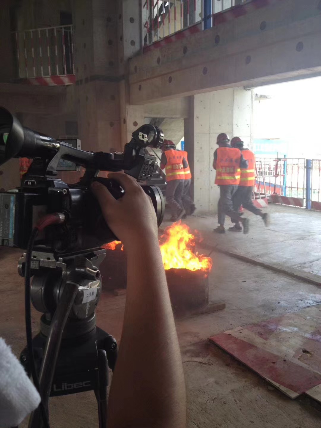 山东/济南建筑消防演练视频直播拍摄--上山传媒