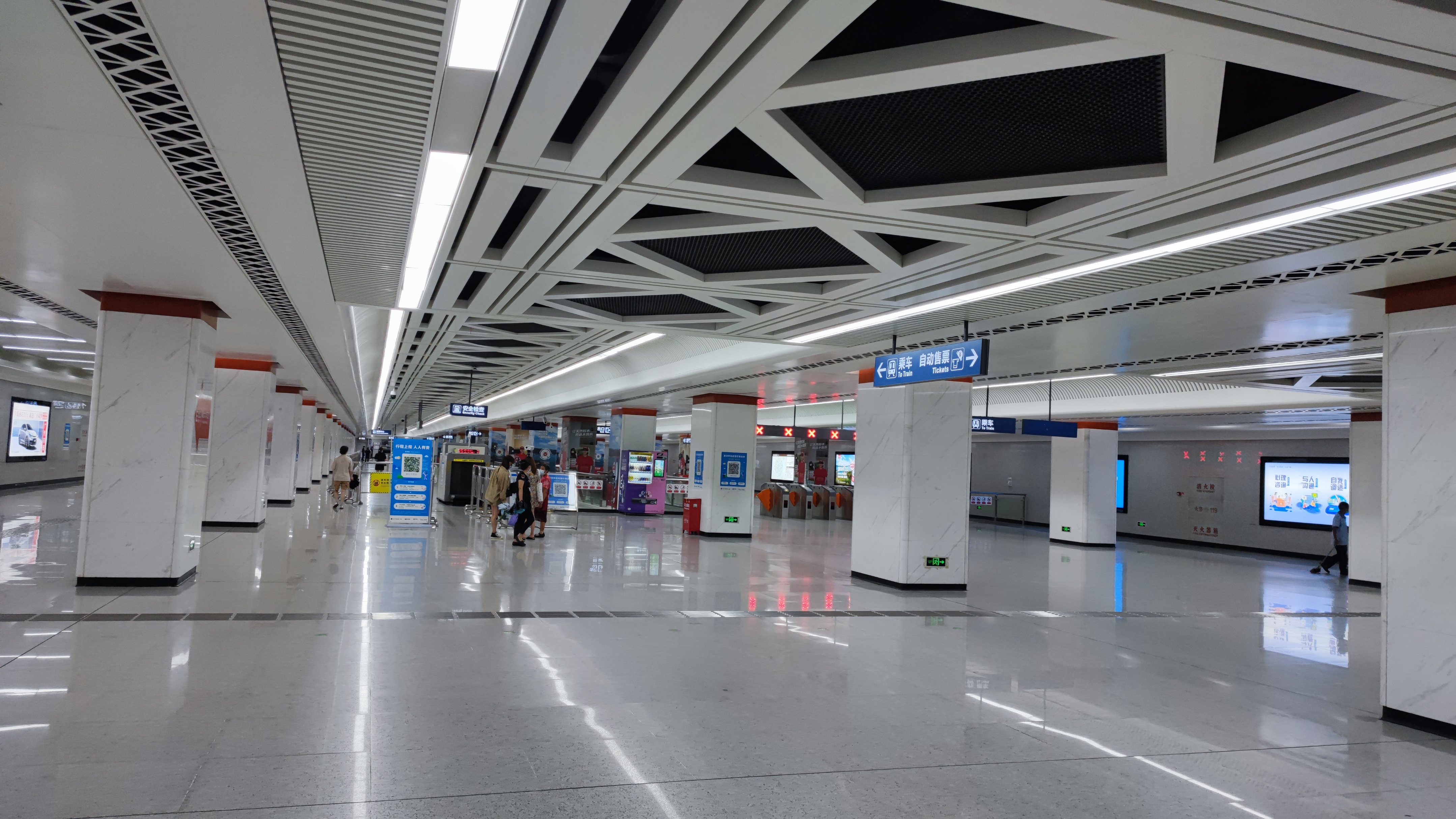 比亚迪6月销量又创佳绩