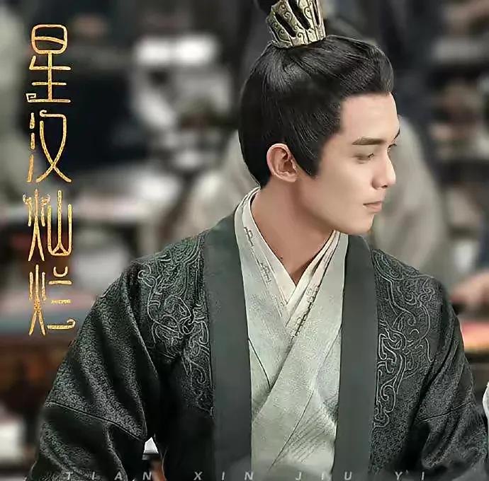 高冷人设别瞎演，有人板着脸演成面瘫，有人眼神都是戏有距离感