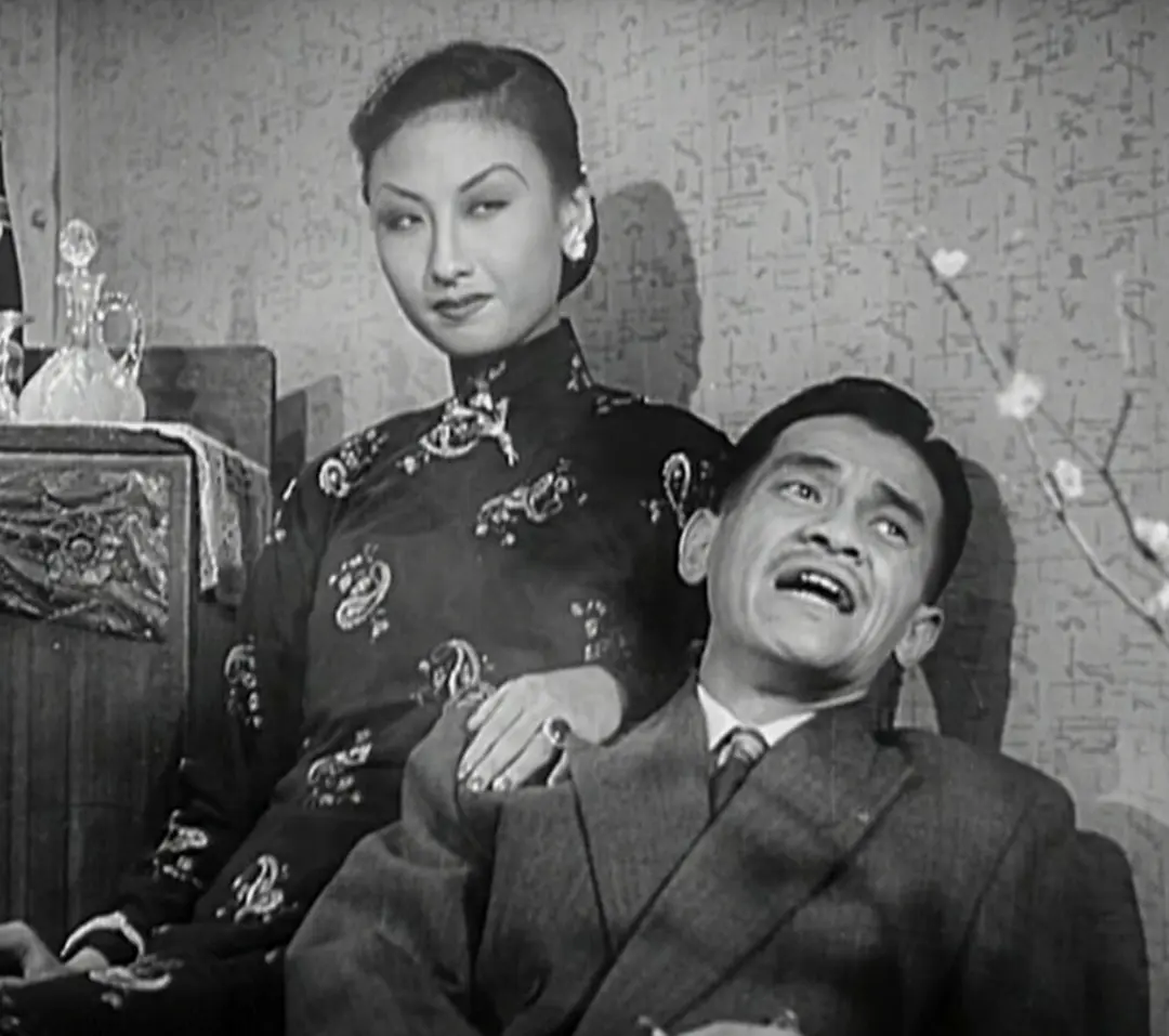 新中国成立前夜的代表作，欢笑与泪水交织的控诉：《乌鸦与麻雀》