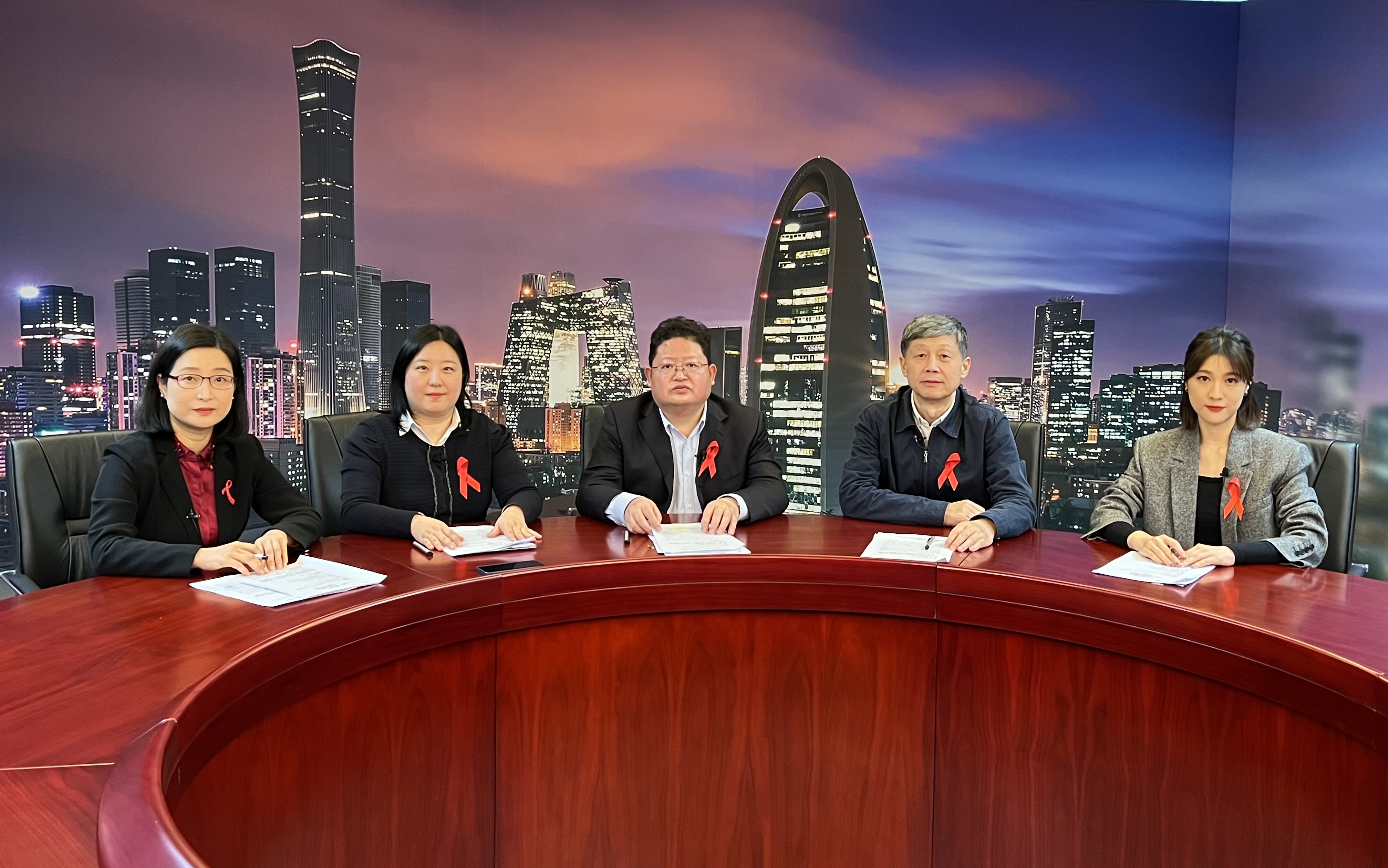 中国疾控艾防中心携手杜蕾斯品牌开展艾滋病防治公益直播