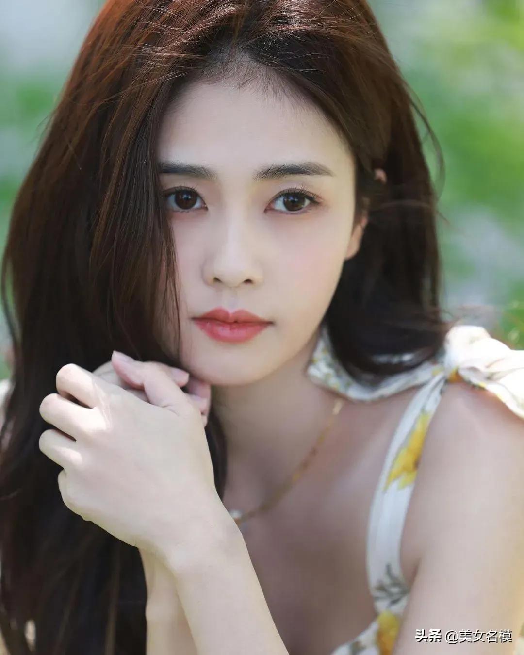 赵丽颖、杨颖、唐艺昕最好看的礼服合集，美若天仙，令人如痴如醉