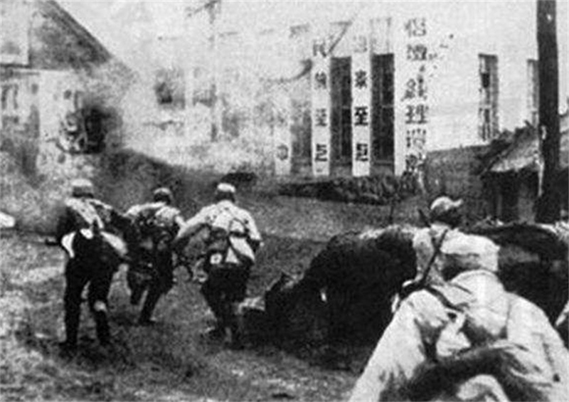 第75集团军某旅坦克四连：“转战南北，百战百克”