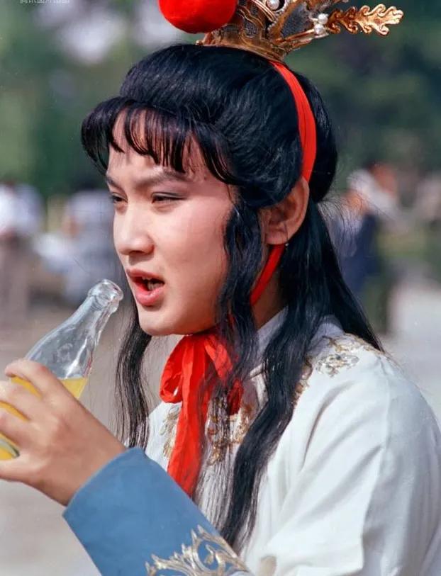 欧阳奋强情史录，一生只爱一个人，一生只想演一部戏