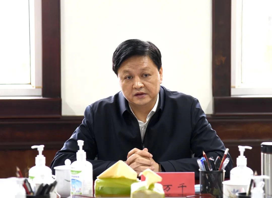市人大常委会党组举行2022年第十三次会议