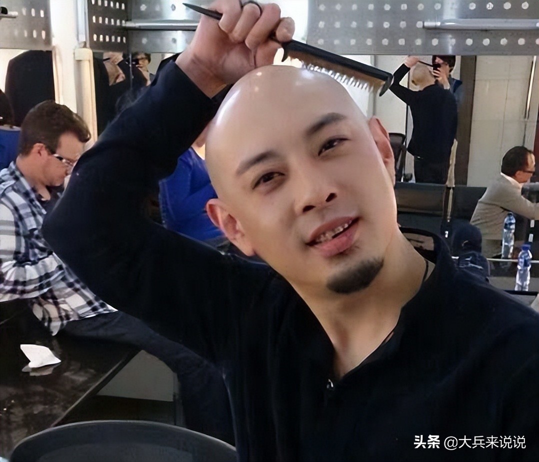 “段子手鼻祖”赖宝，带火了李诞王建国，却把悲伤留给了自己