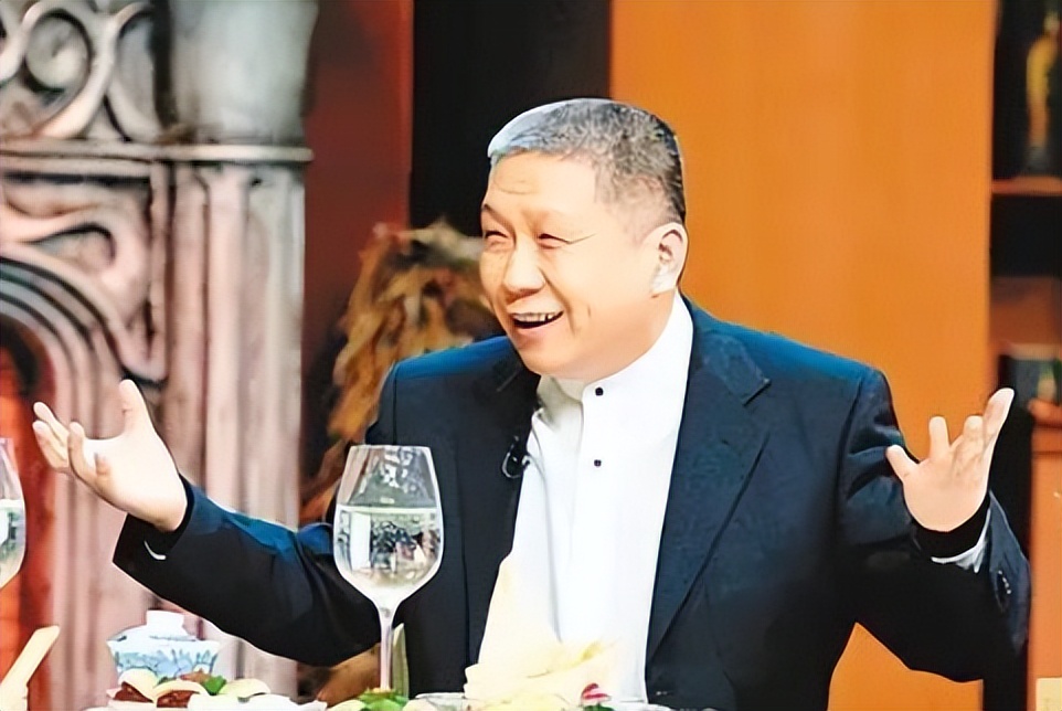 赵本山女儿直播爆料：马丽娟两个月瘦了30多斤，满脸疲惫引担忧