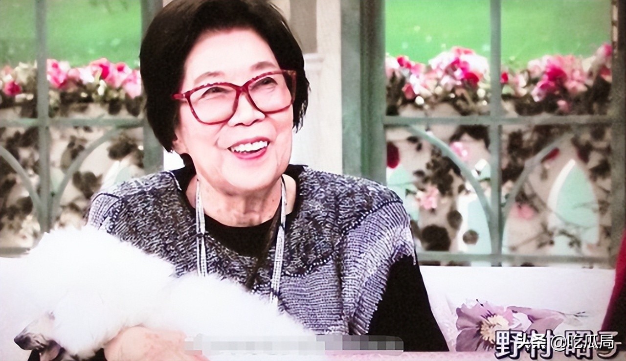 7月离世的8位名人！有人中暑身亡，有人心梗有人乳癌，年纪最小40