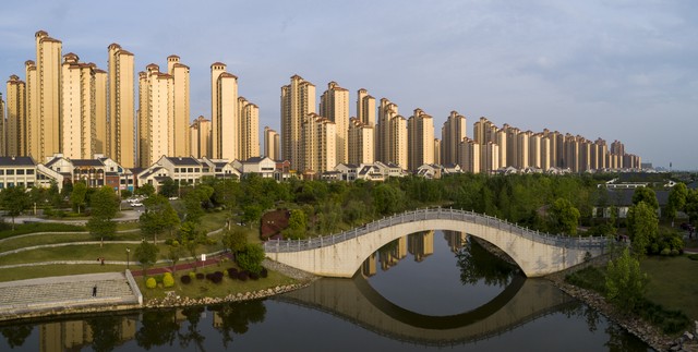 为何湖北省襄阳市如此疯狂造城，昂贵的襄阳房价与襄阳市城市格局
