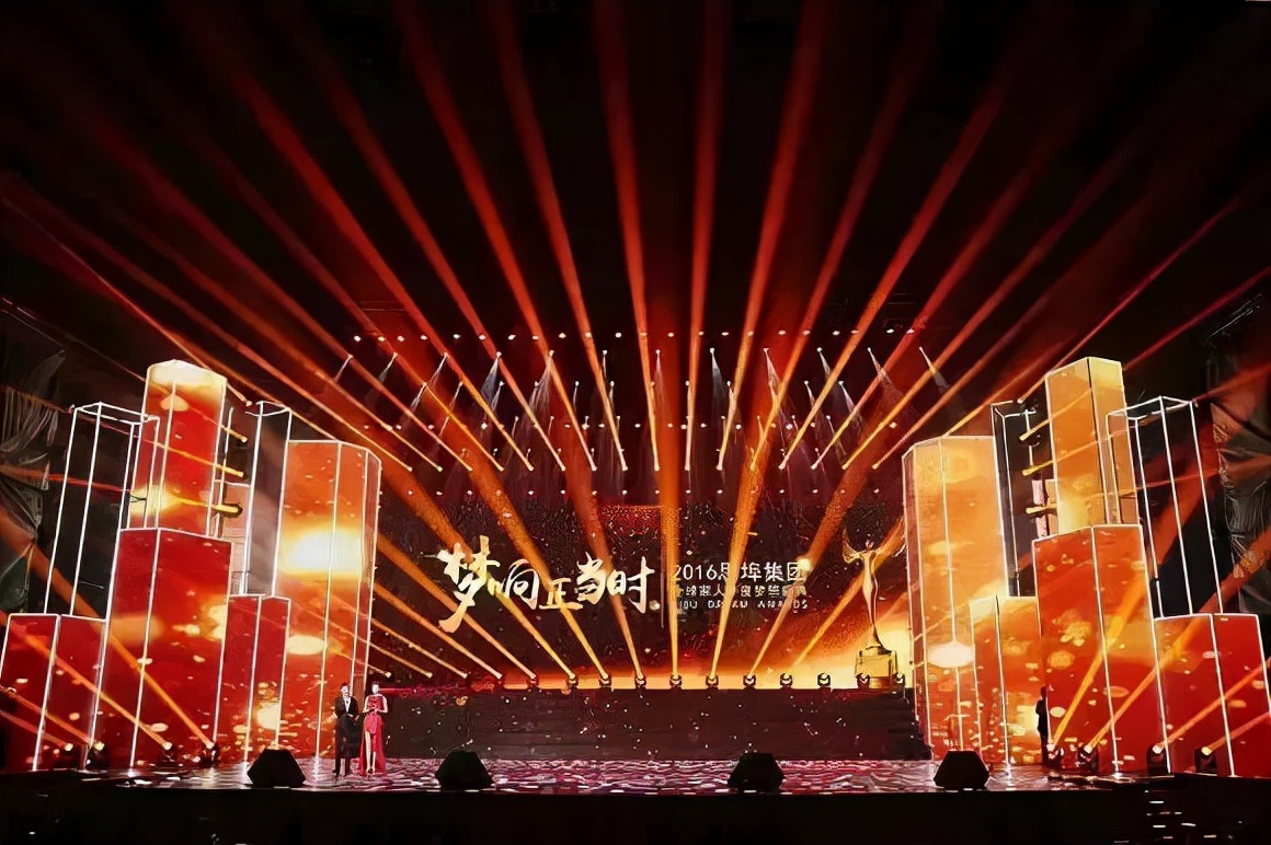 思埠吴召国：中国微商第一人，靠微商卖面膜一年用50万赚了1个亿