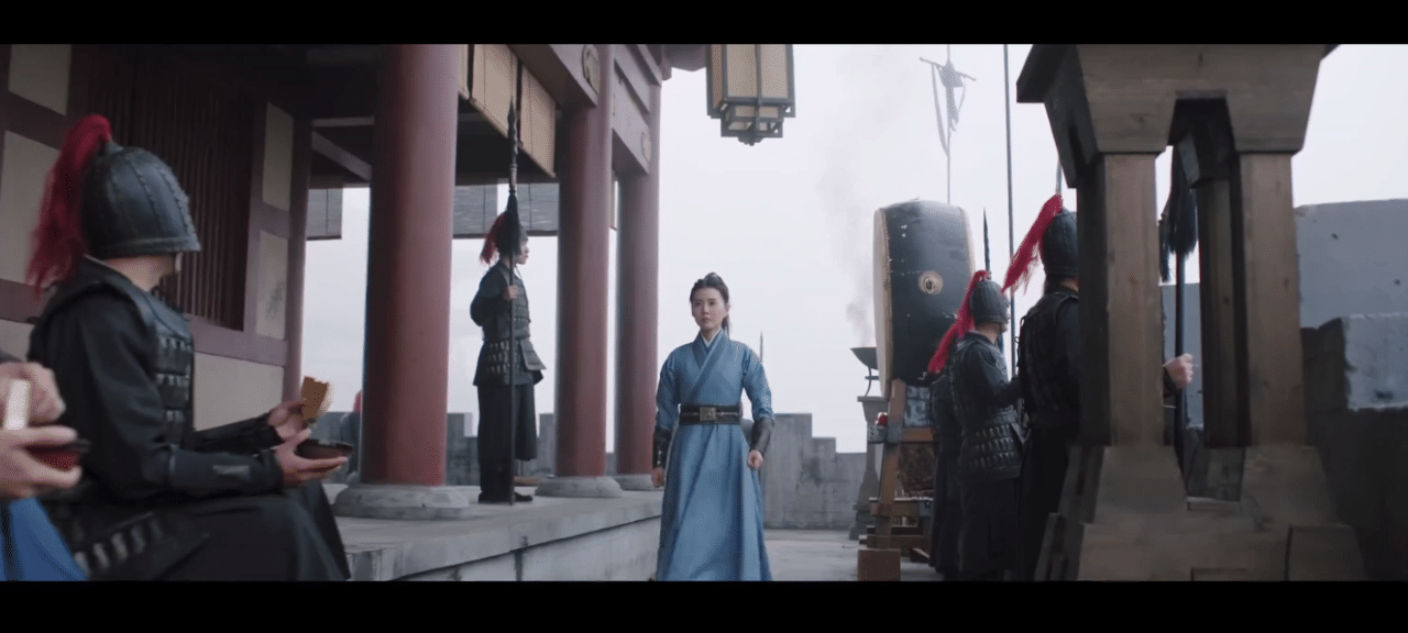 #任嘉伦#道具组很用心，碗都是烂的