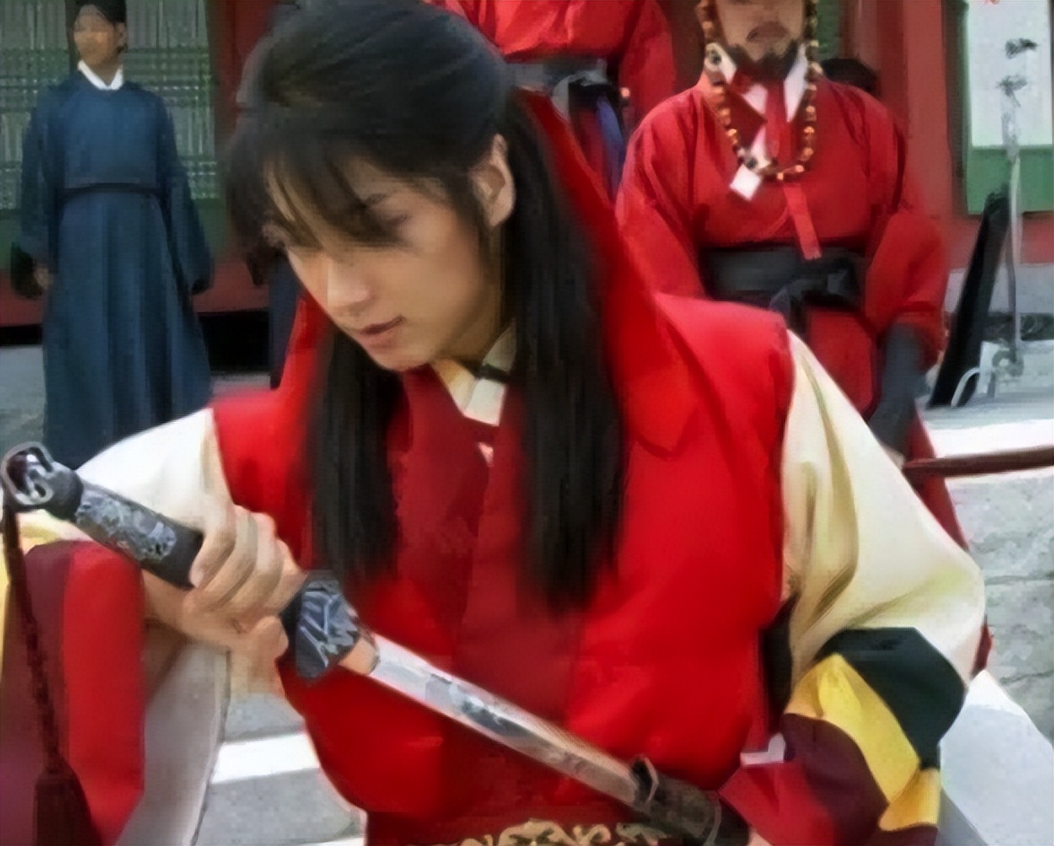 阴柔不等于娘！这10位男明星告诉你，什么叫风华绝代