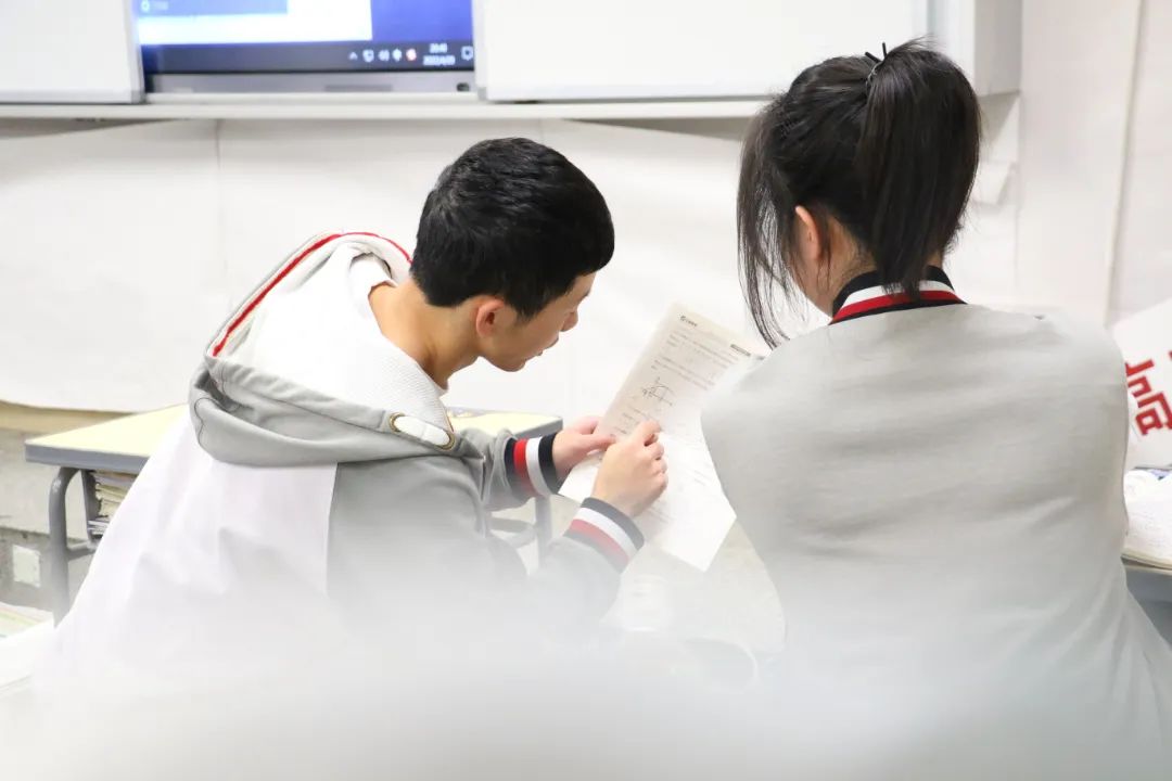 高考倒计时40天！致敬每一位成都为明的追梦者，决胜高考志做黑马