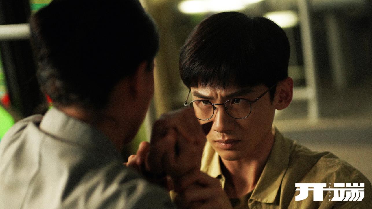 军事戏剧“特殊战争行为”今晚播出，央视电力推动正在关注狂潮