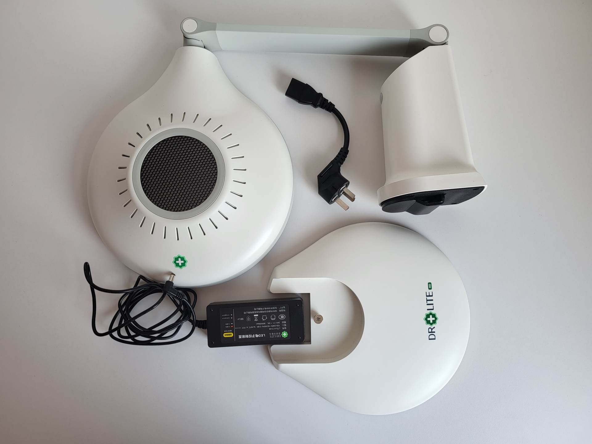 今天，我花了5000块，给儿子打造了一个专业级护眼环境