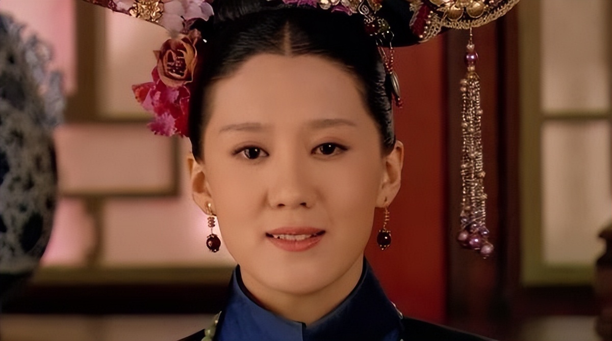 《甄嬛传》：同为侧福晋，孟静娴却完胜浣碧，她的心机你看懂了吗