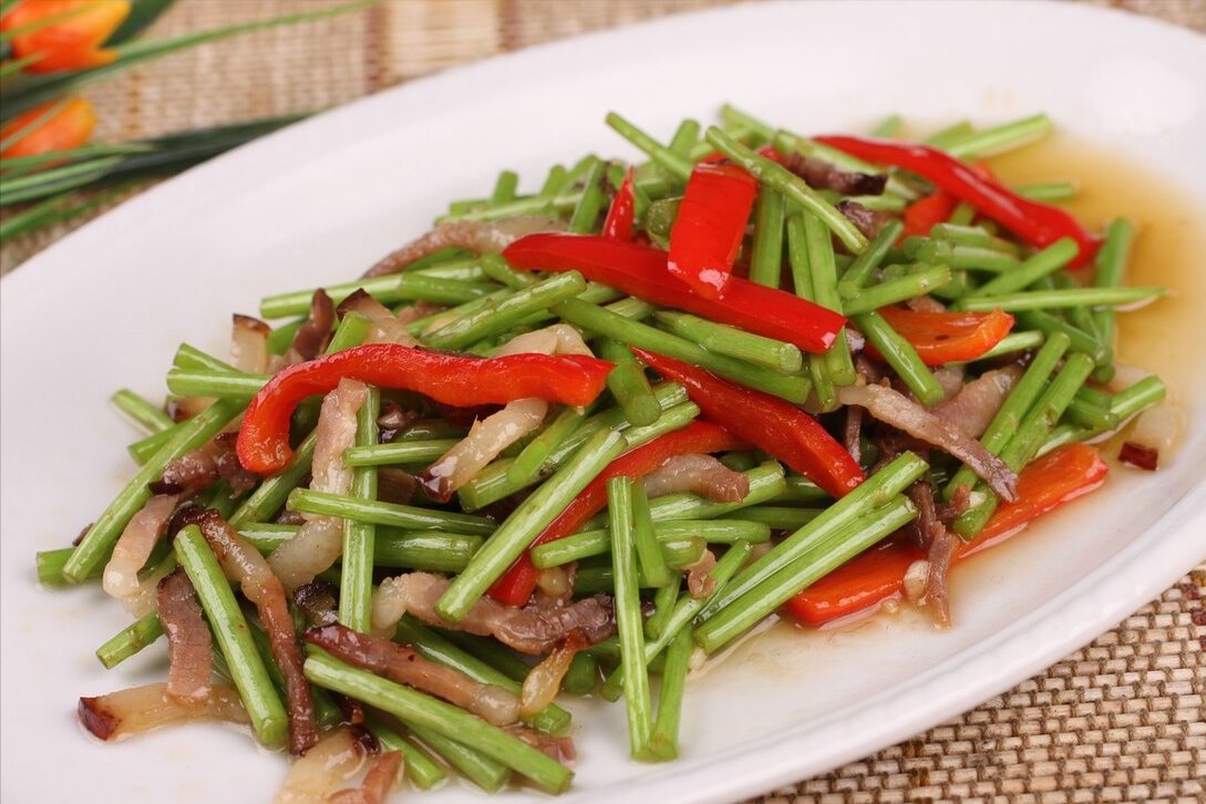 江西哪道菜最好吃？经过评选，这10道赣菜比较出名，你吃过几种？