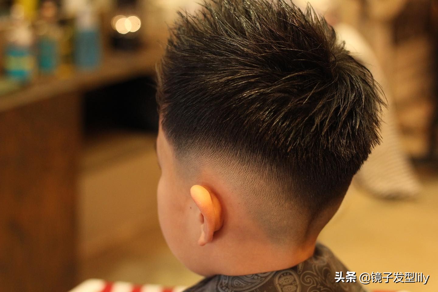 最帅小男孩发型来了，剪完很有型，适合大多数小男孩