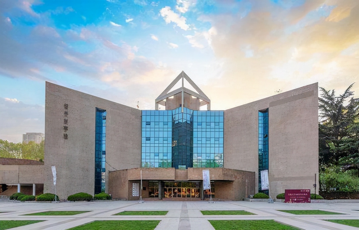 中坚九校排名发布,西安交大荣获第一,东南大学竟无缘前三?