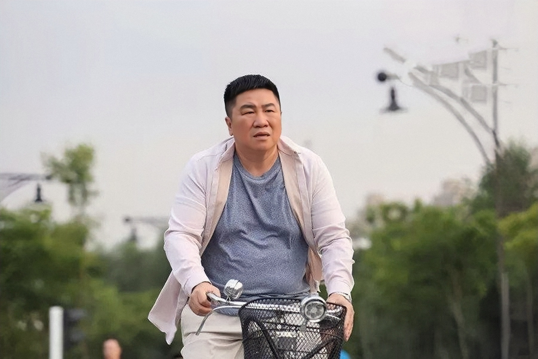 刘流：曾是赵本山“军师”，赵家班落寞后另起山头，如今怎样了？