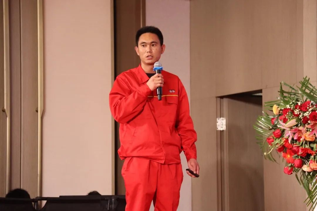 防非 增收 共赢 极悦娱乐集团第三届“公司+农户”养户年会顺利召开