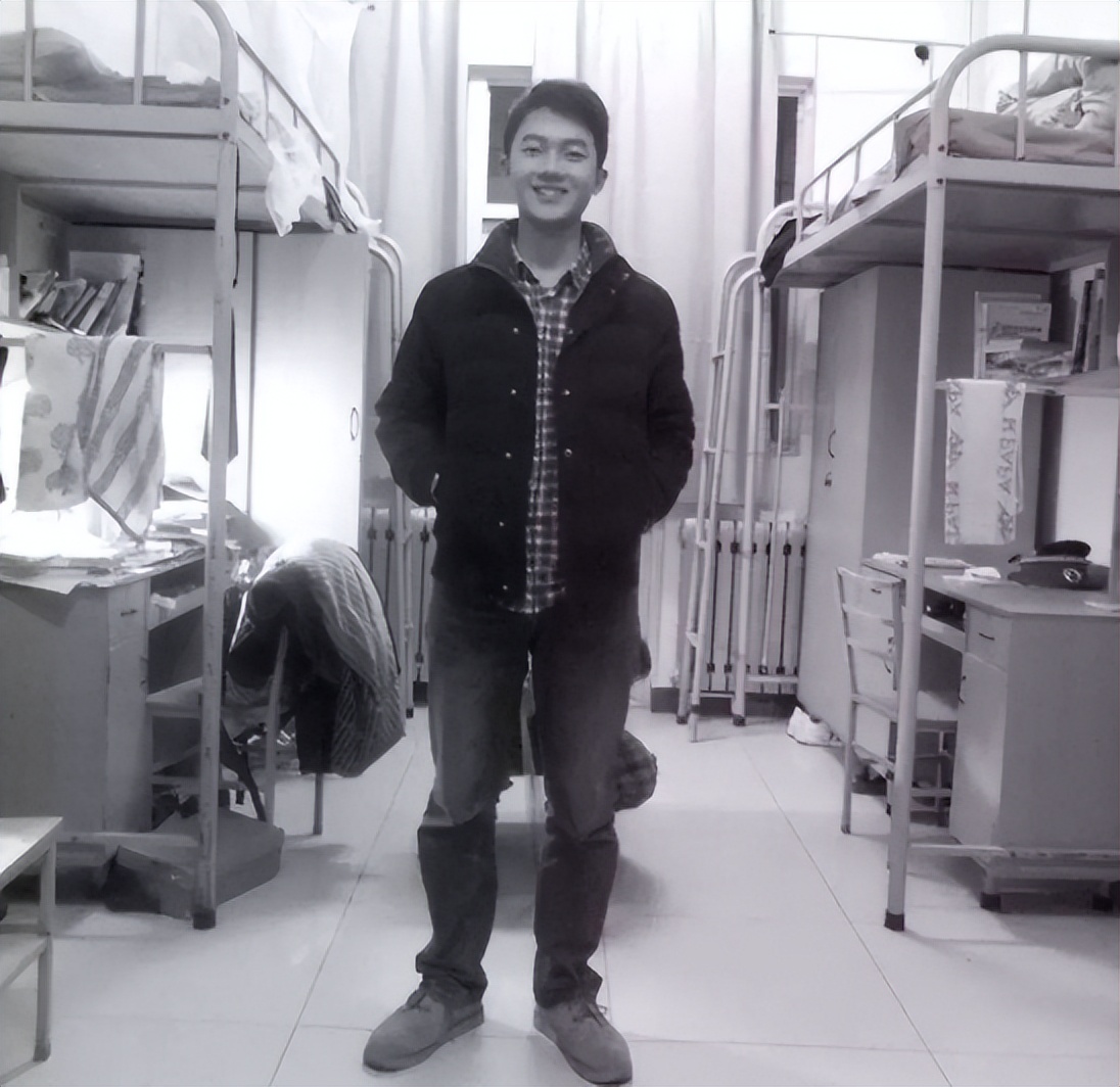 2018年“中科院学生谢雕遇害案”遭高中同学捅死原因及动机