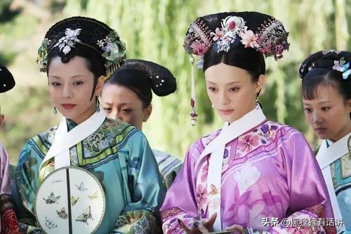 ​同样喜欢果郡王，为何叶澜依浣碧和孟静娴穿绿衣服，甄嬛却不穿