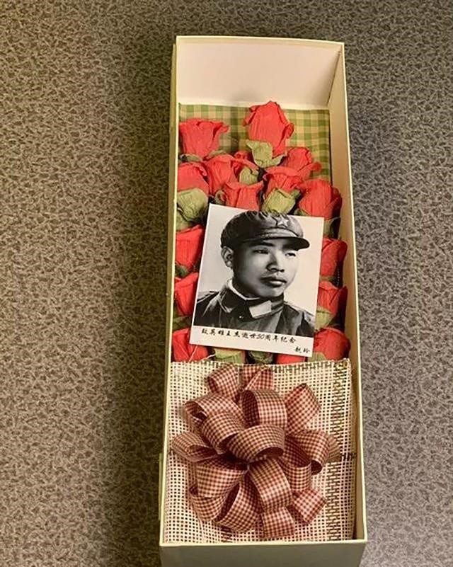 英雄王杰的8年未婚妻：王杰牺牲后不愿“改嫁”，每年都去祭拜