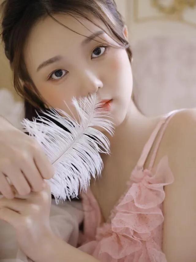 如何与异性聊天找话题：男女通用的聊天技巧和话题推荐