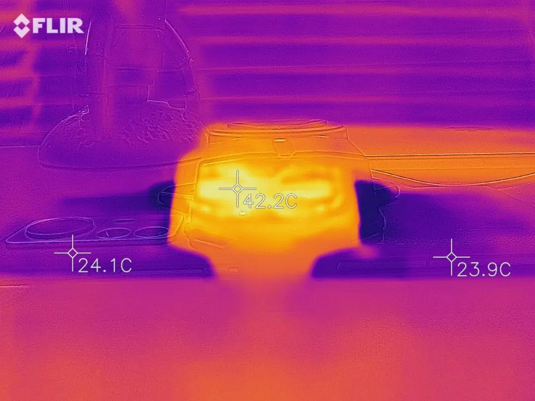 从13.9到299元有什么区别？主流手机散热背夹横测