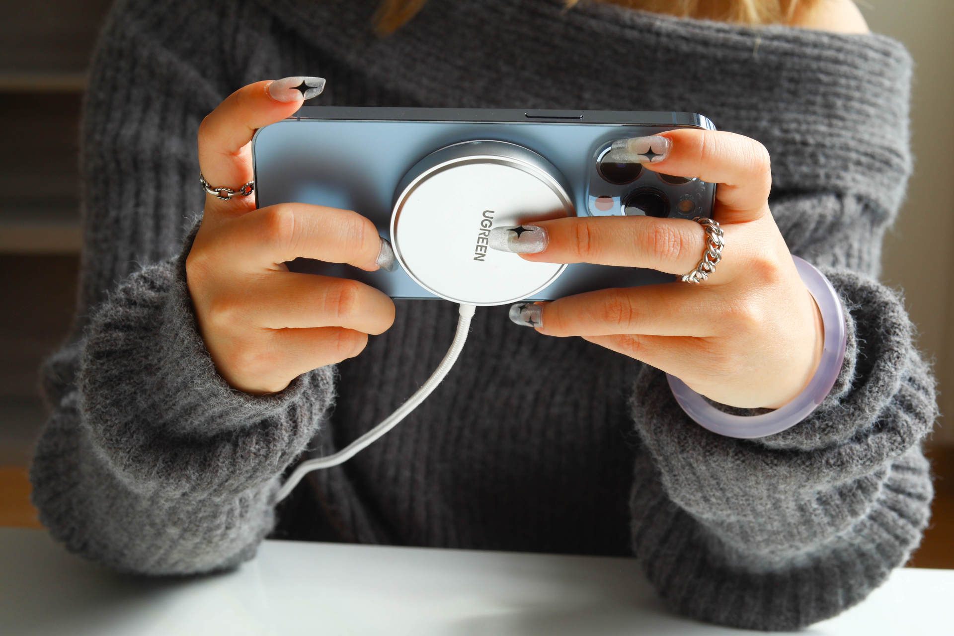 iPhone 13磁吸充电体验感究竟有多棒？解锁十三香新玩法