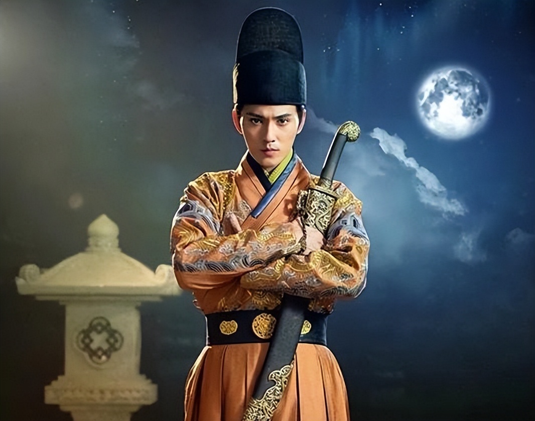 穿飞鱼服我只服这11位男星！穿上后个个化身为万人迷，霸气侧漏