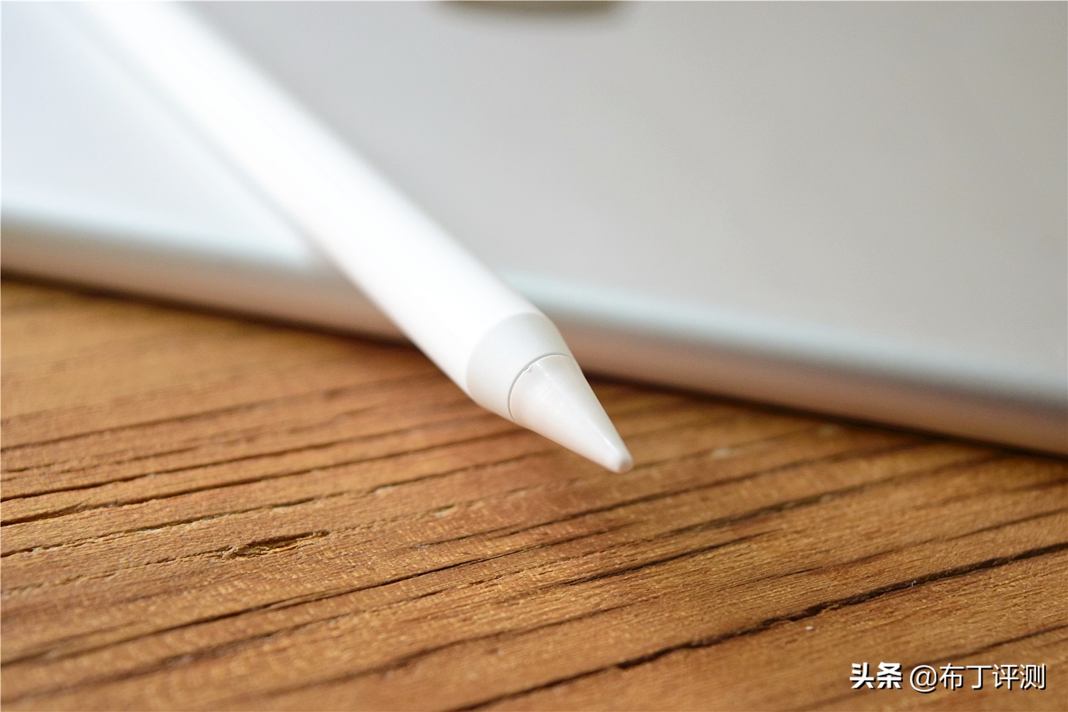 媲美Apple Pencil的手写笔，南卡电容触控笔评测