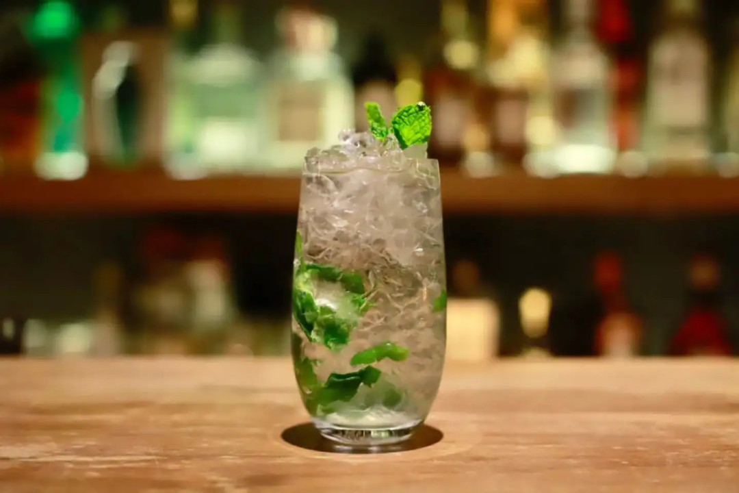 除了新专一天能卖1.5亿，「顶流」周杰伦还带火了哪些好物？