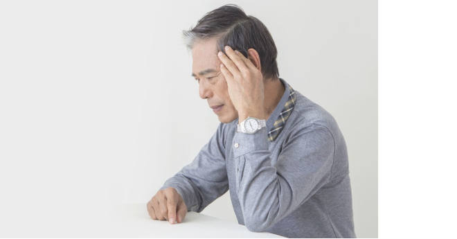 为何白头发会越长越多？不要觉得自己老了，或许是缺少这3种营养