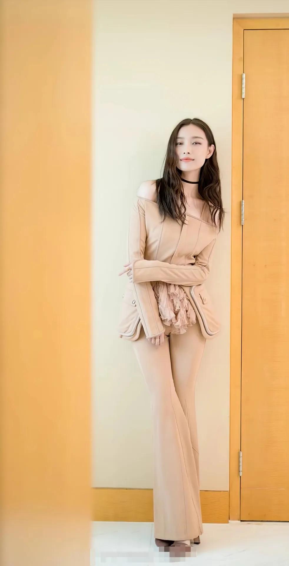 倪妮……女神永远的女神