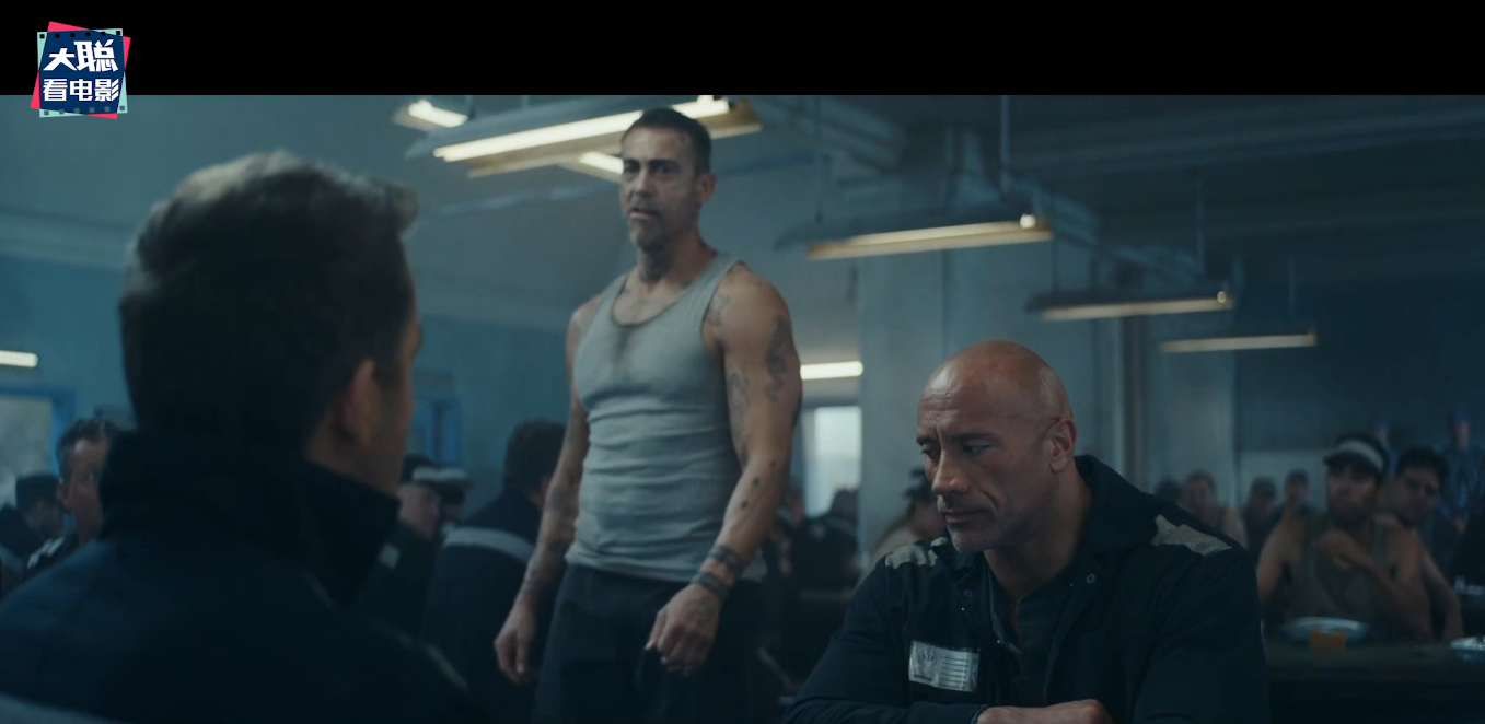 《红色通缉令》解析！看美美的加朵就好啦！还需要剧情逻辑吗？