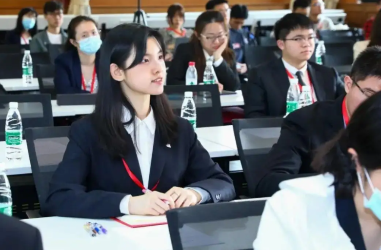 2022年政法类高校排名，中国政法稳居第一，西南政法表现亮眼