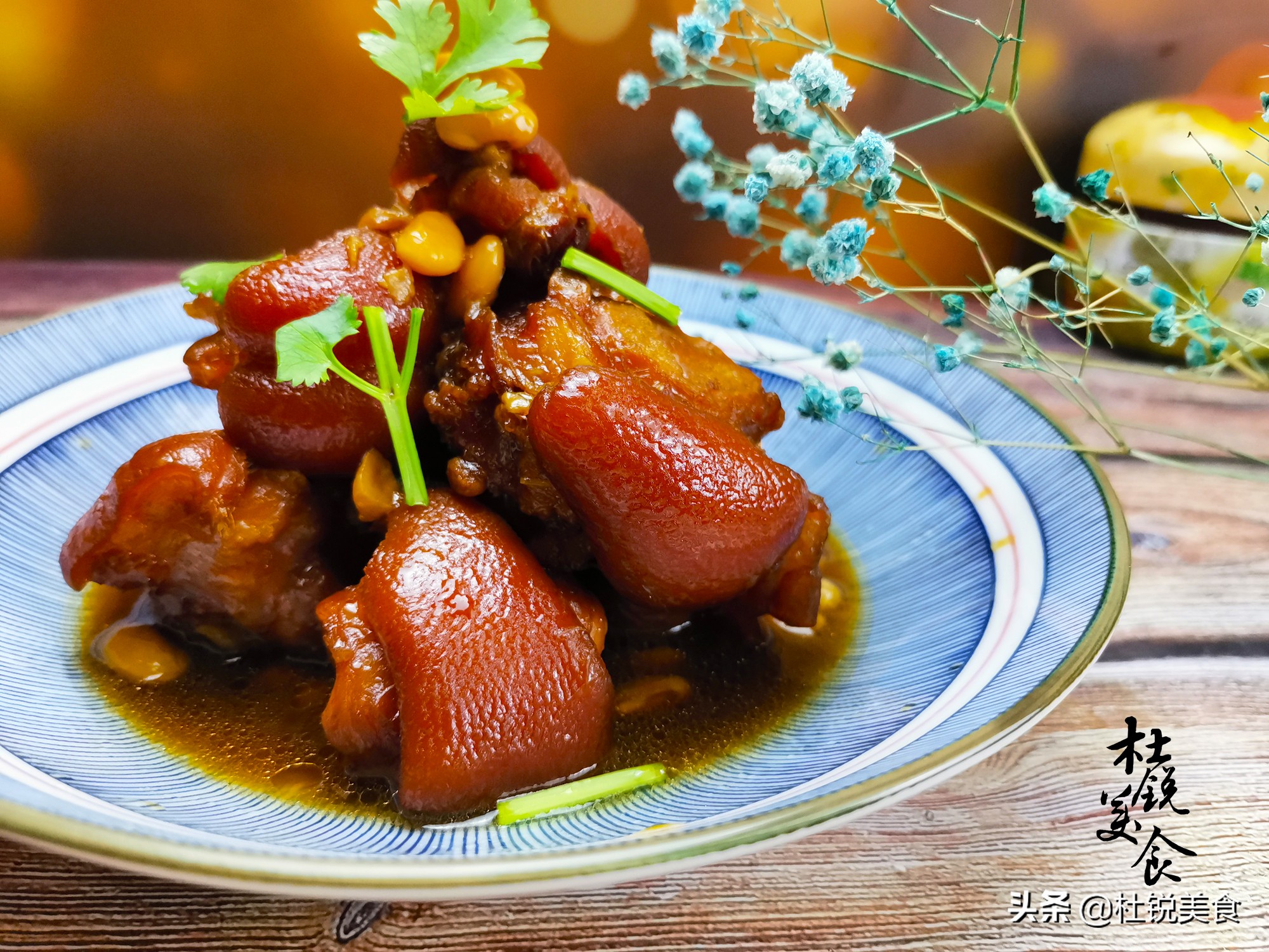 给你1大碗米饭，里面9道菜只能选1种，我选黄焖鸡，你怎么选