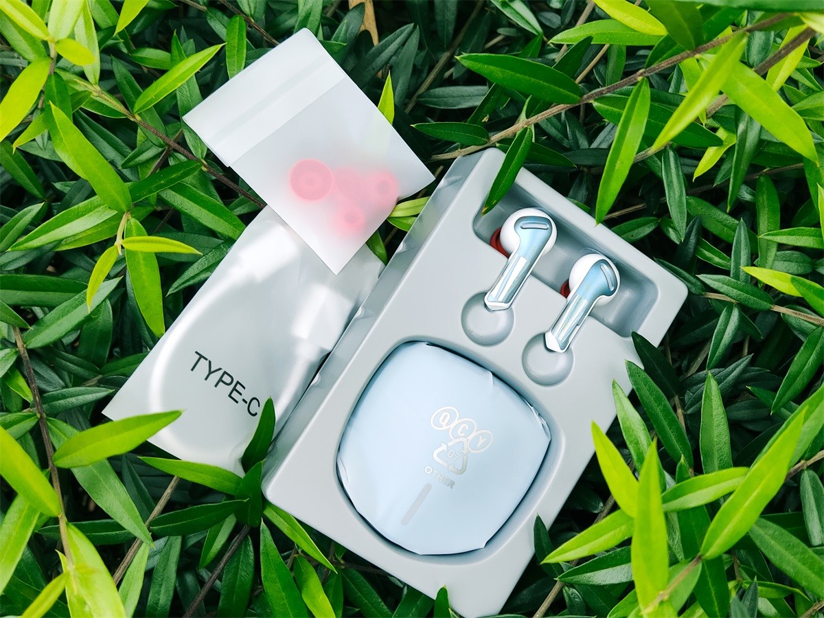 HiFi音效，电竞品质，QCY机甲款G1蓝牙耳机