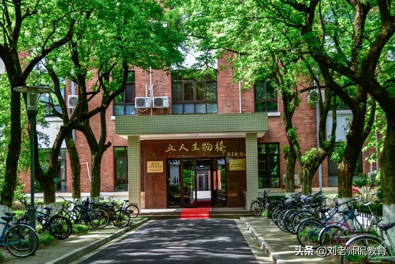 上海的这些985、211大学，究竟谁强谁弱，谁更受欢迎？