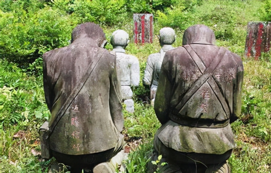 永久跪在云南的4个日本兵，日方想拆除，中方：必须答应三个条件
