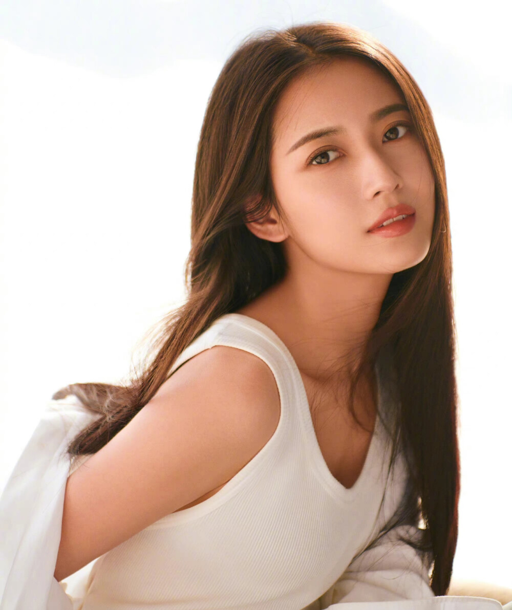 四川的女星很美呀！这5位女星个个貌美如花，你最喜欢谁