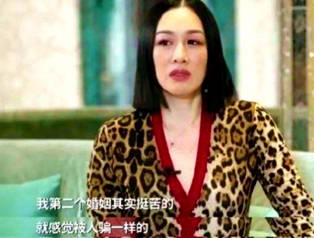 女星嫁“小老公”，被嘲像母子、婆婆公开嫌弃，后悔曾经的选择吗