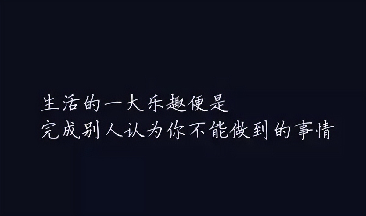 晚霞如诗，染红天际，每一帧都是大自然赠予的温柔浪漫，抖音爆款唯美短句集锦