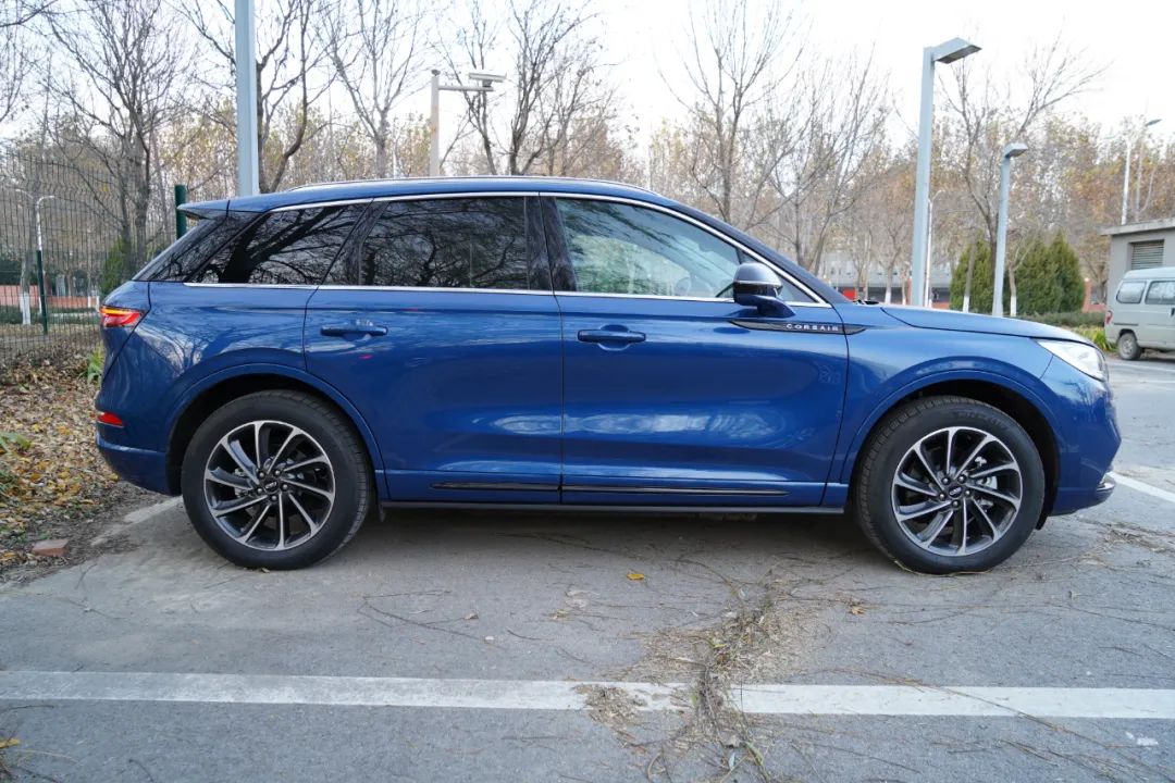 試駕長安林肯冒險家PHEV！沒被歐洲化，不想爛大街的新選擇？