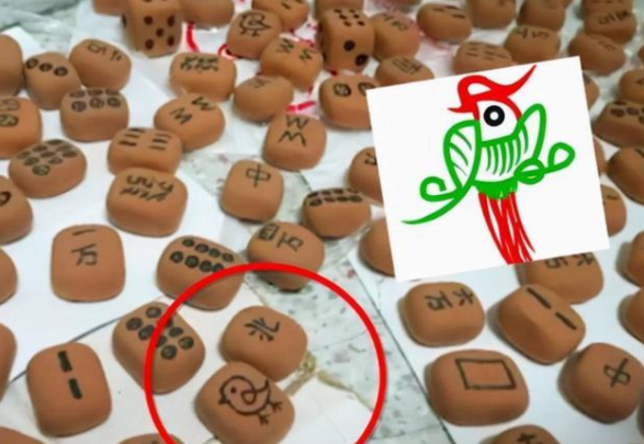 寒假将至，多所高校实行“封校”管理，大学生回家恐成奢望