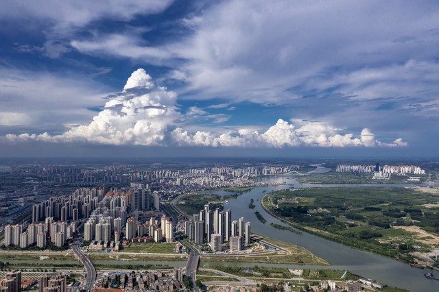 为何湖北省襄阳市如此疯狂造城，昂贵的襄阳房价与襄阳市城市格局